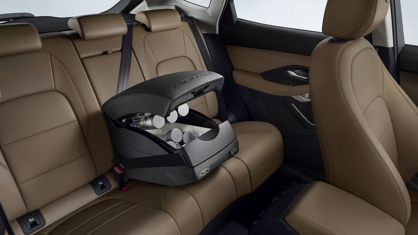 Central Armrest Cooler/Warmer 10