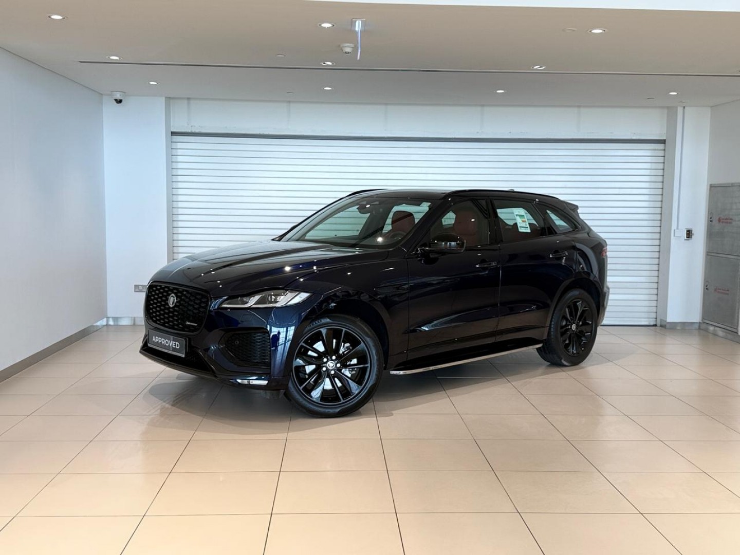 Jaguar F-pace R-dynamic 2024 in Qatar