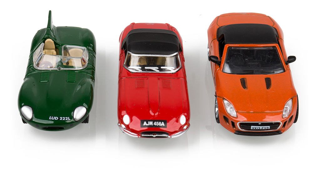 Buy Jaguar 3 PIECE SET 1:76 SCALE MODELS Accessories Online